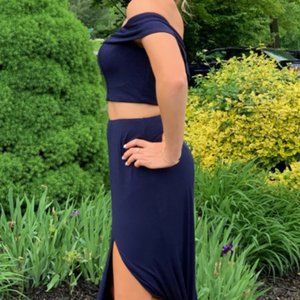 FAVIANA 2 PIECE GLITTER OFF-SHOULDER DRESS - Sz 6